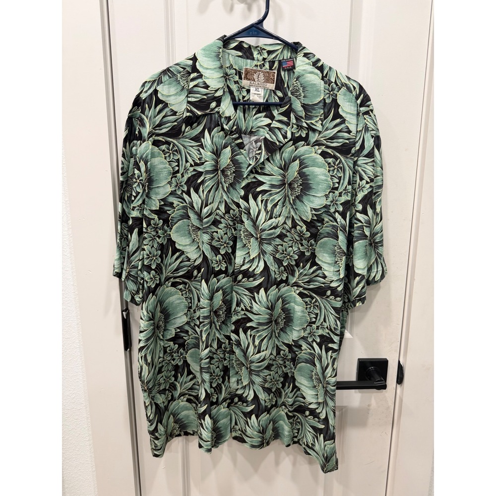 KALAHEO Mens XL Hawaiian Aloha Shirt Black Green‎ Floral Rayon Made in USA